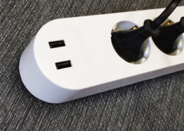 Steckdose mit USB-Anschlüssen